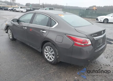 2015 Nissan Altima 2.5/2.5 S/2.5 Sl/2.5 Sv из США, поврежденный, VIN 1N4AL3AP0FN883611